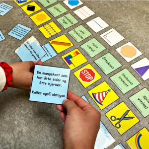 SORTERINGSKORT I GEOMETRI: linjeformer, vinkler og geometriske figurer