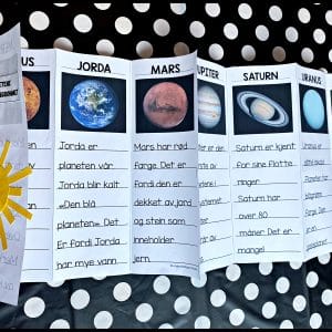 PLANETBOKA - Faktabok i trekkspill-form!